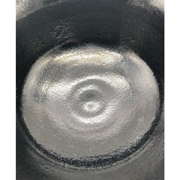 Studio Pottery. Signed Black mixing Bowl - Picture 7 of 7